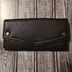 Kenneth Cole Reaction wallet NWOT